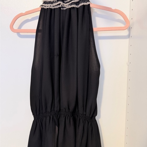 Robert Rodriguez Black and Cream Ruffled Blouse - Picture 3 of 7